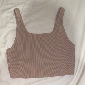 Aritzia Babaton Sculpt Knit Crop